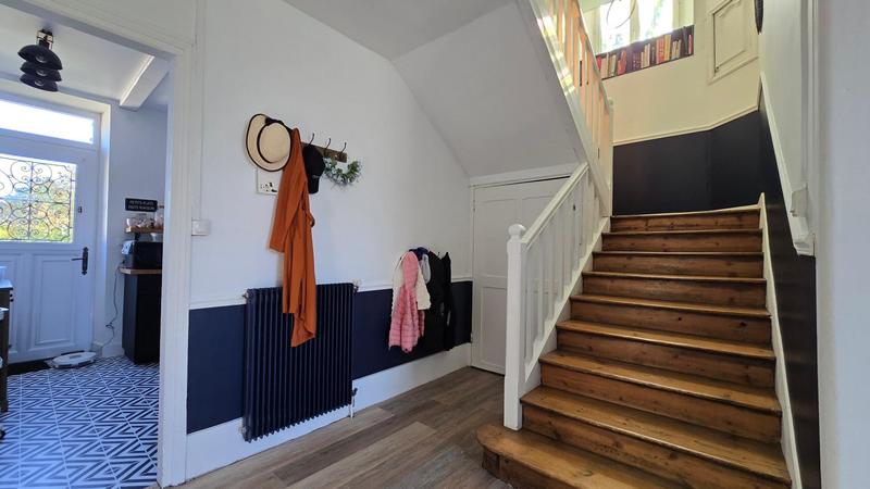 Maison - 193 m² - 7 pièces