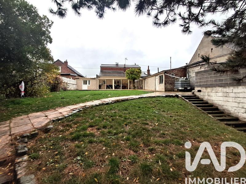 Maison - 122 m² - 6 pièces