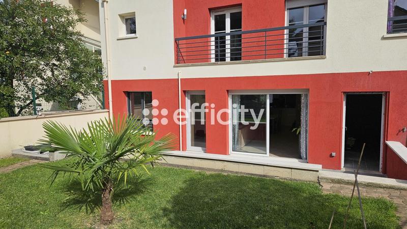 Maison - 165 m² - 7 pièces