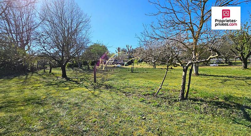 Terrain constructible - 2 086 m²