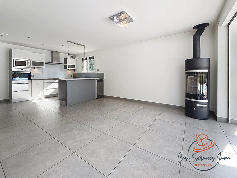 Maison - 141 m² - 5 pièces