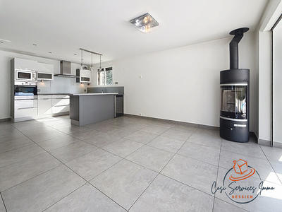 Maison - 141 m² - 5 pièces