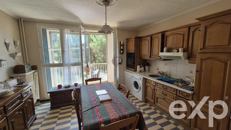 Appartement - 84 m² - 3 pièces