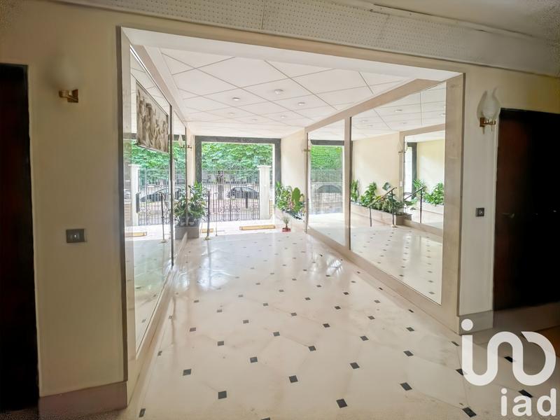 Appartement - 168 m² - 6 pièces