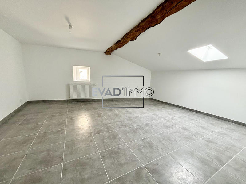 Maison - 160 m² - 8 pièces