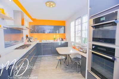 Maison - 112 m² - 6 pièces