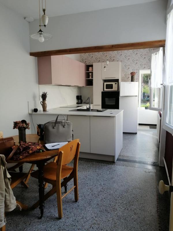 Maison - 220 m² - 8 pièces