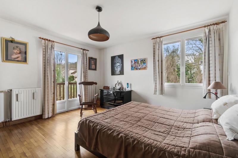 Maison - 160 m² - 7 pièces