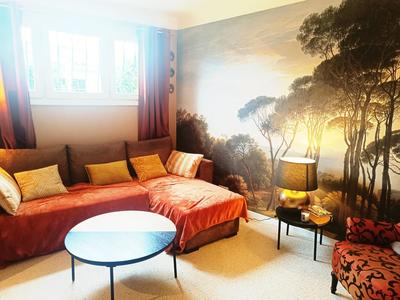 Maison - 100 m² - 6 pièces