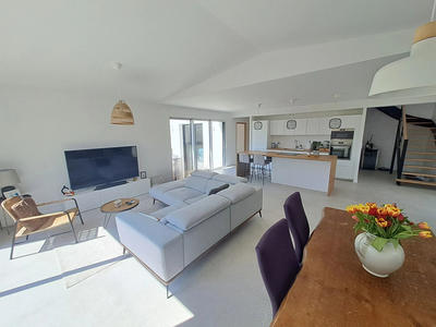 Maison - 125 m² - 5 pièces