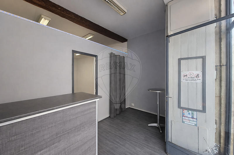 Local commercial - 28 m² - 2 pièces