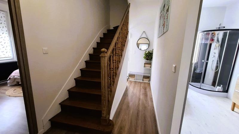 Maison - 175 m² - 6 pièces