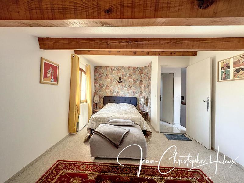 Villa - 200 m² - 8 pièces