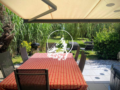 Maison - 98 m² - 5 pièces