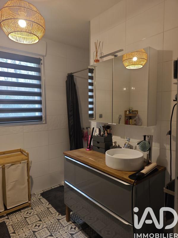 Maison - 95 m² - 4 pièces