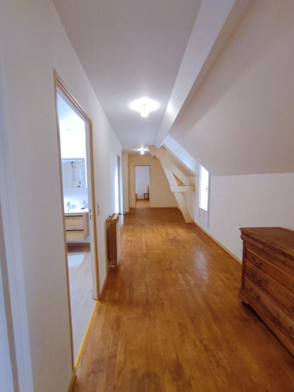 Maison - 187 m² - 7 pièces