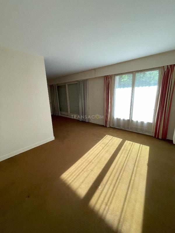 Appartement - 79 m² - 2 pièces
