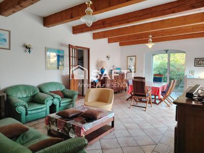 Villa - 152 m² - 8 pièces