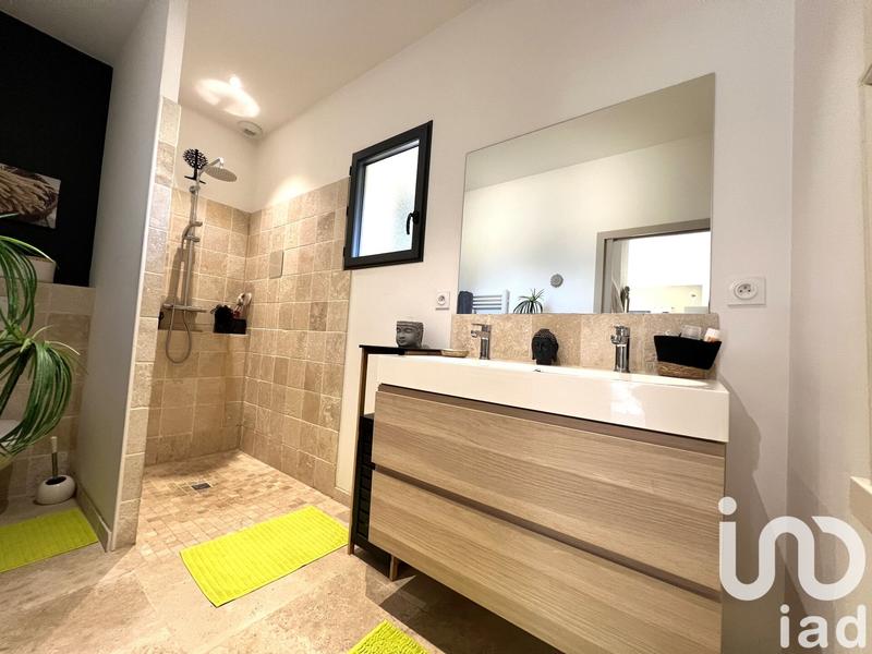 Maison - 198 m² - 5 pièces