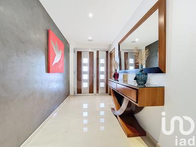 Maison - 181 m² - 7 pièces