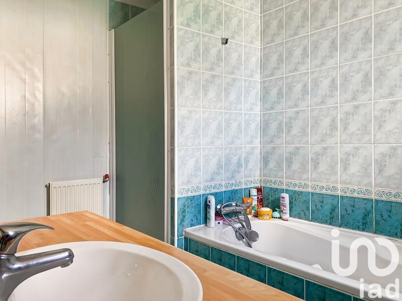 Maison - 93 m² - 5 pièces