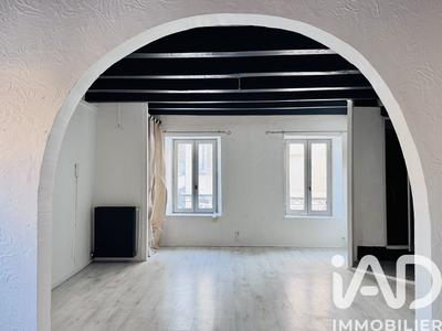 Immeuble - 104 m² - 2 pièces