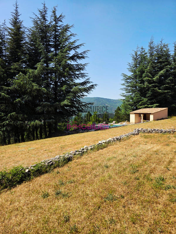 Maison - 183 m² - 5 pièces