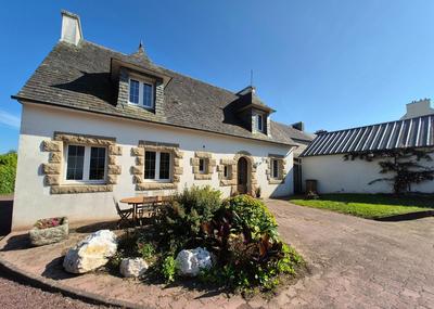 Maison - 163 m² - 8 pièces