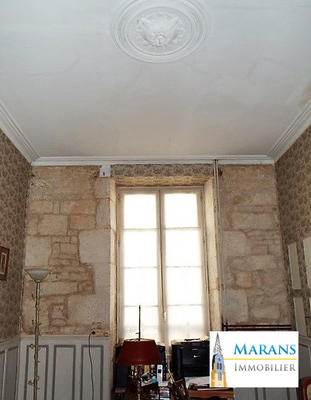 Maison - 180 m² - 8 pièces