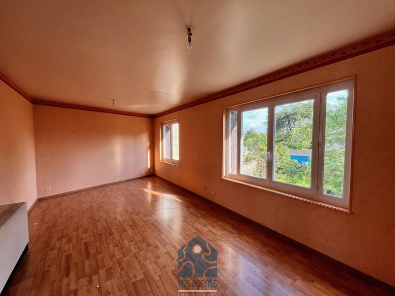 Maison - 98 m² - 5 pièces