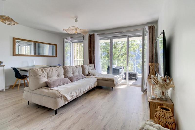 Appartement - 73 m² - 4 pièces