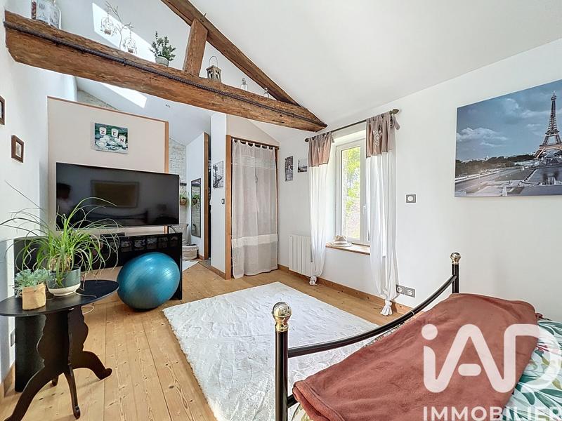 Maison - 230 m² - 6 pièces