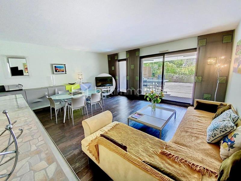 Appartement - 108 m² - 4 pièces