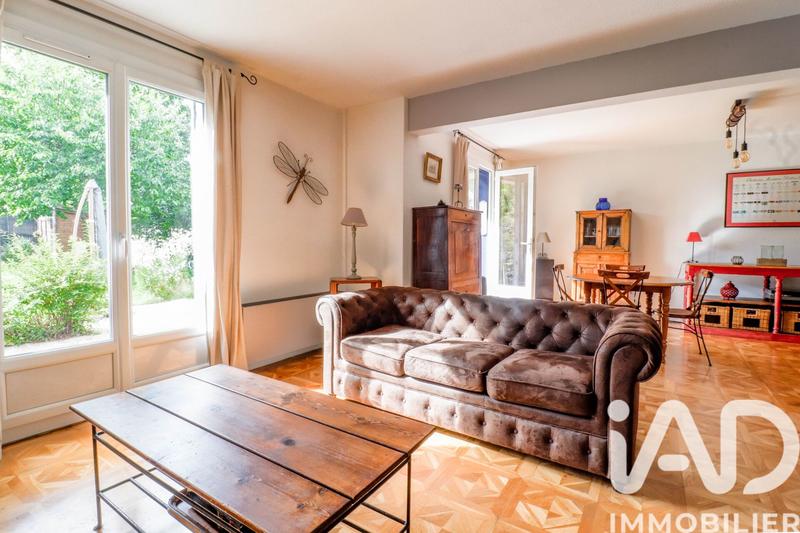 Maison - 156 m² - 8 pièces