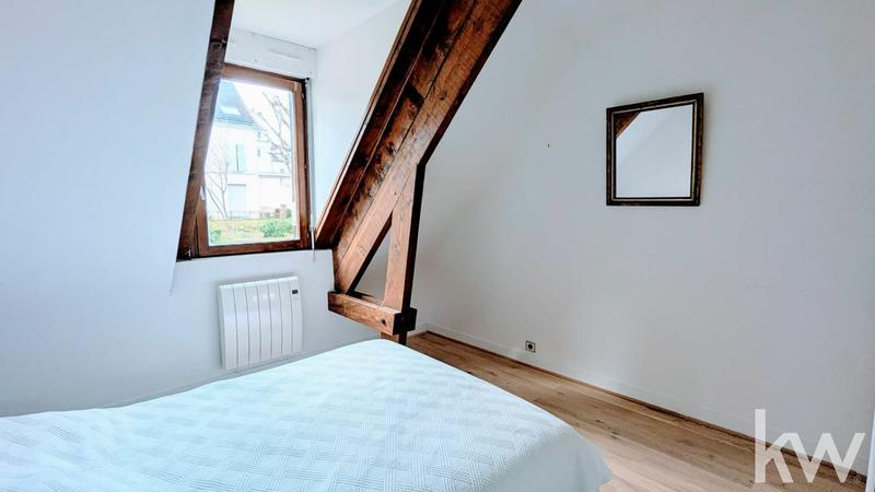 Maison - 205 m² - 8 pièces