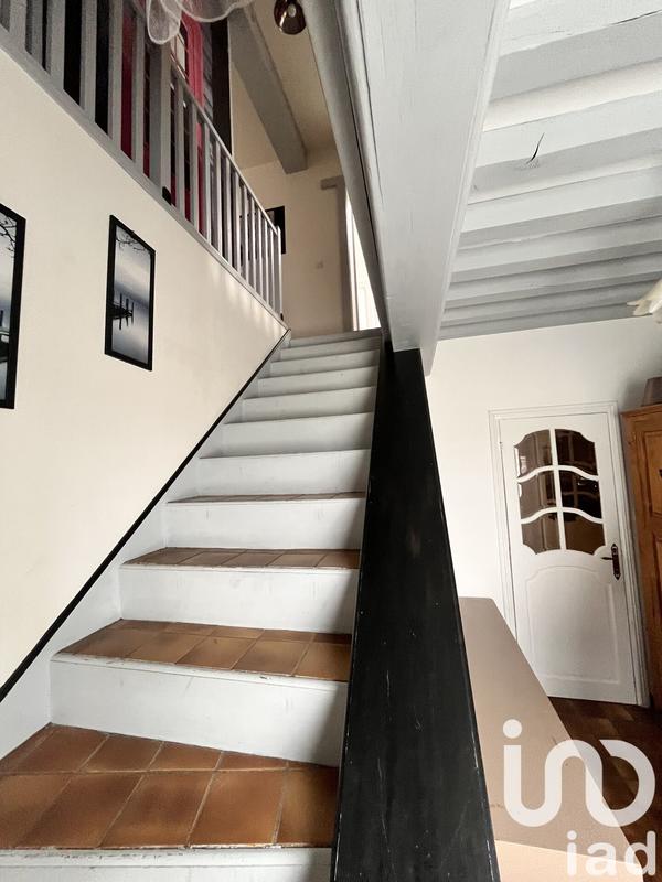 Maison - 270 m² - 10 pièces