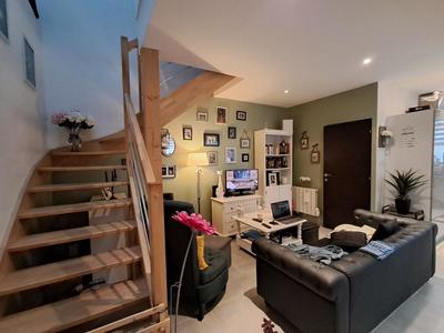 Appartement - 98 m² - 4 pièces