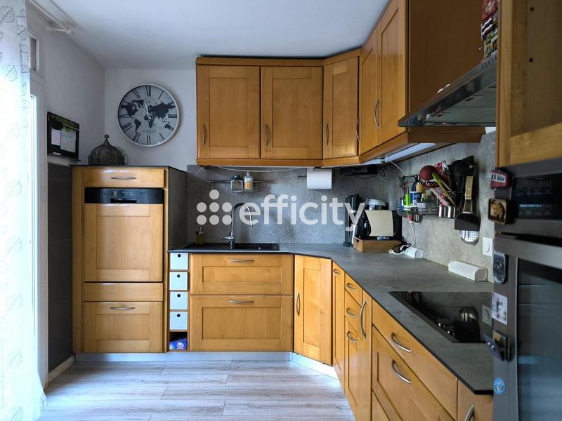 Pavillon - 98 m² - 5 pièces