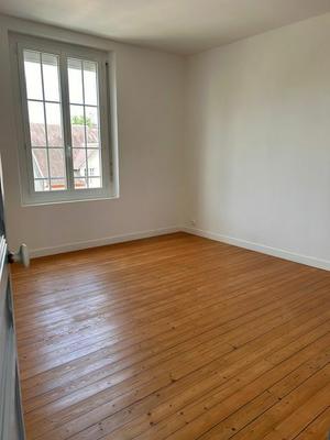 Maison - 100 m² - 6 pièces