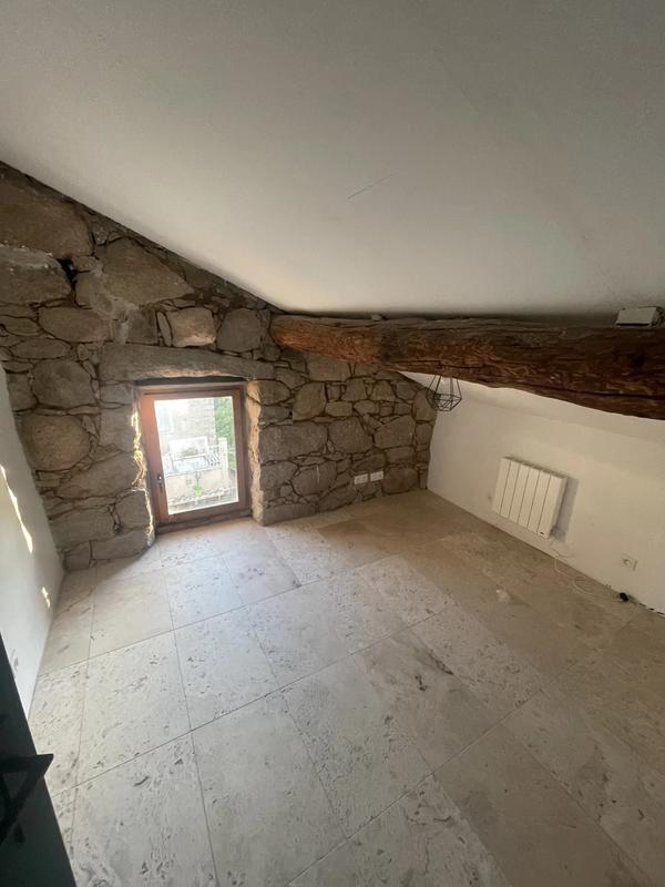 Maison de village - 55 m² - 4 pièces