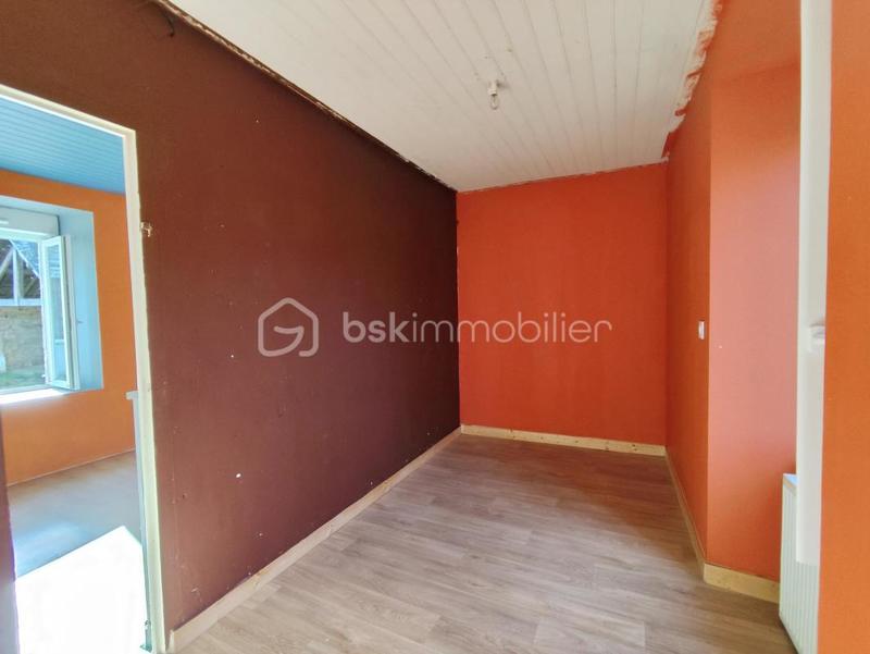 Maison - 113 m² - 9 pièces