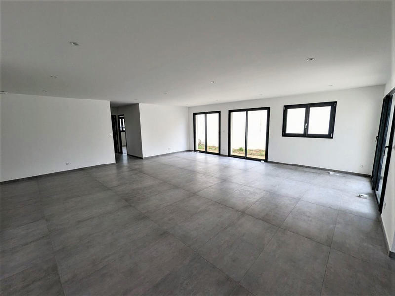 Maison - 125 m² - 5 pièces