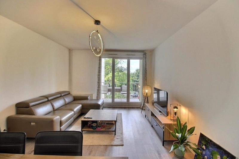 Appartement - 84 m² - 4 pièces