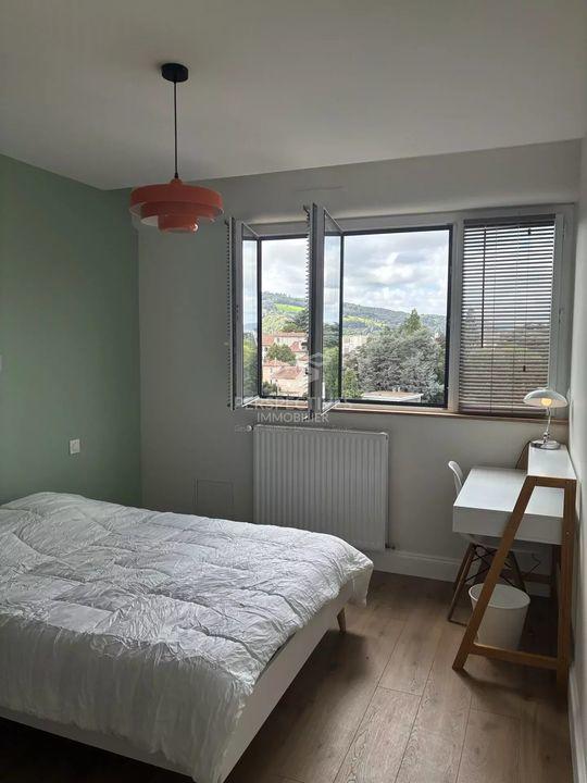 Appartement - 103 m² - 5 pièces