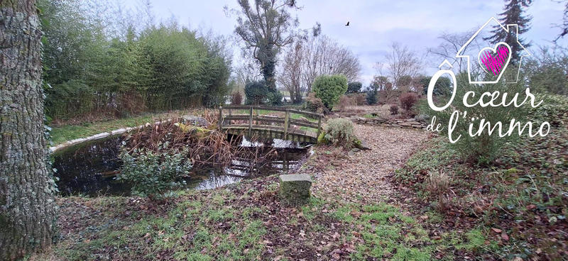 Maison - 309 m² - 9 pièces