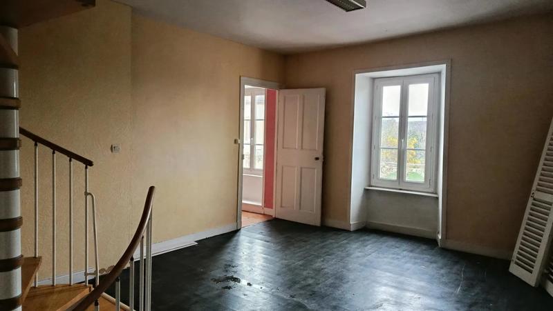Maison de ville - 75 m² - 4 pièces
