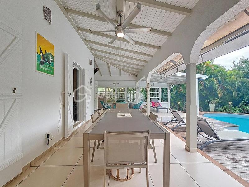 Villa - 124 m² - 5 pièces