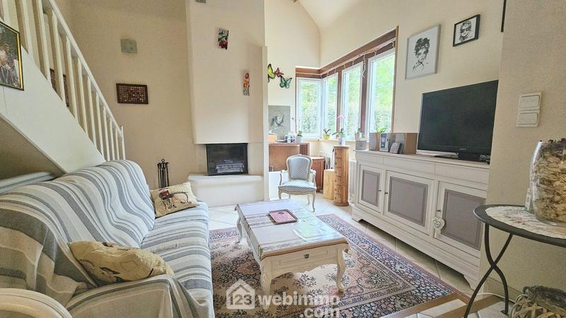 Maison - 121 m² - 6 pièces