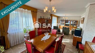 Maison - 190 m² - 8 pièces