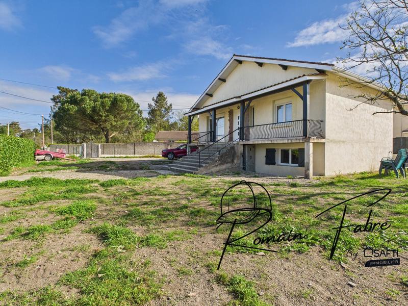 Maison - 180 m² - 6 pièces